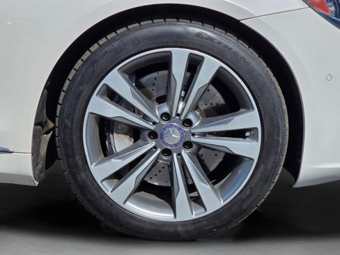 Used 2015 Mercedes-Benz S 550 4MATIC Sedan image 31