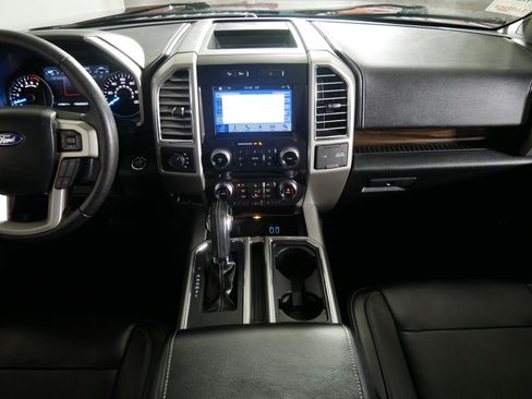 Used 2016 Ford F150 Lariat w/ Equipment Group 502A Luxury image 10