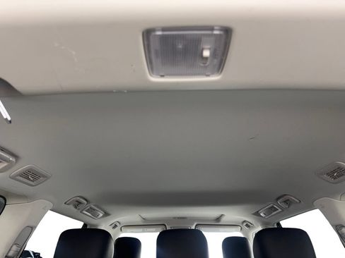 Used 2024 Nissan Armada SL AWD/4WD image 79