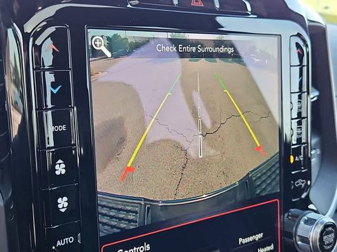 Used 2020 RAM 2500 Laramie image 32