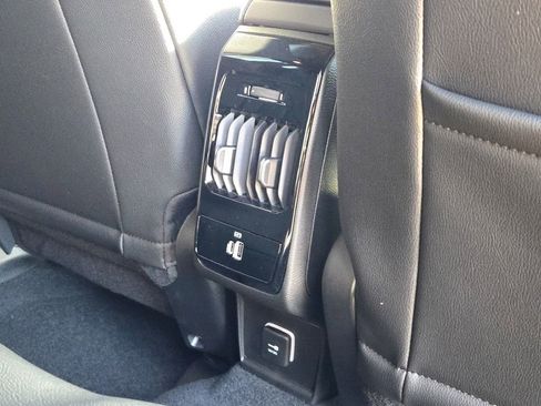 New 2026 Jeep Compass Latitude image 11