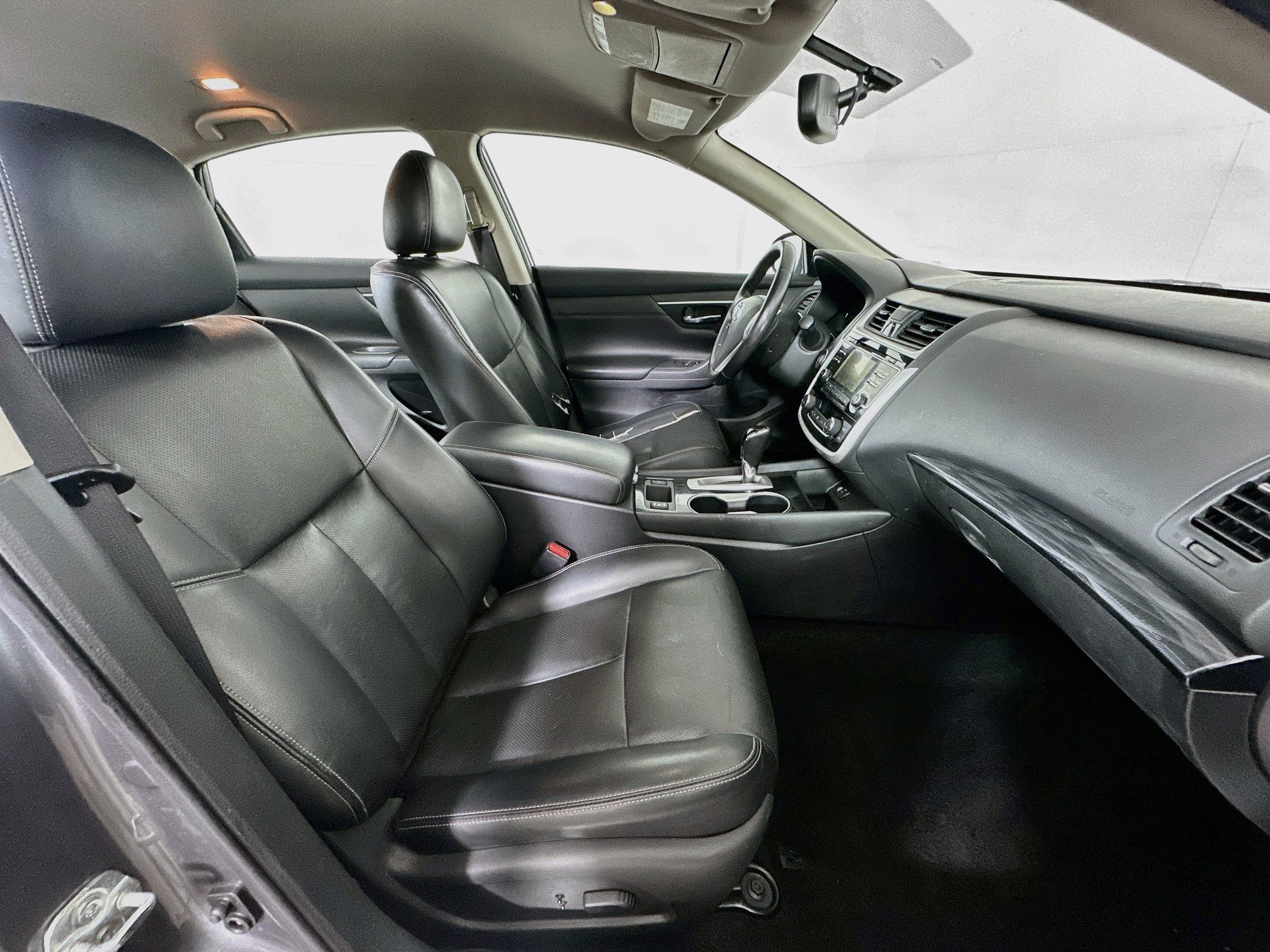 Used 2018 Nissan Altima 2.5 SL FWD image 29