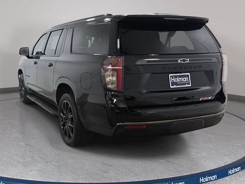 Used 2022 Chevrolet Suburban RST w/ Luxury Package AWD/4WD image 7
