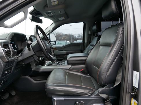 Used 2021 Ford F150 Lariat image 11