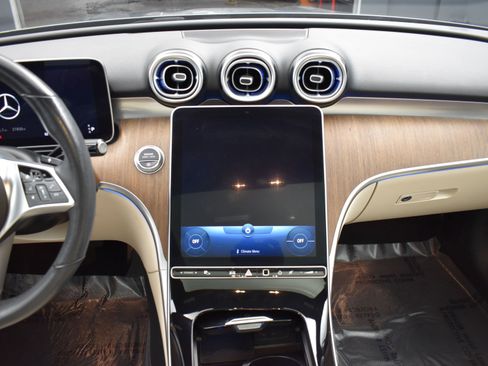 Used 2022 Mercedes-Benz C 300 4MATIC Sedan w/ Exclusive Trim Package image 12