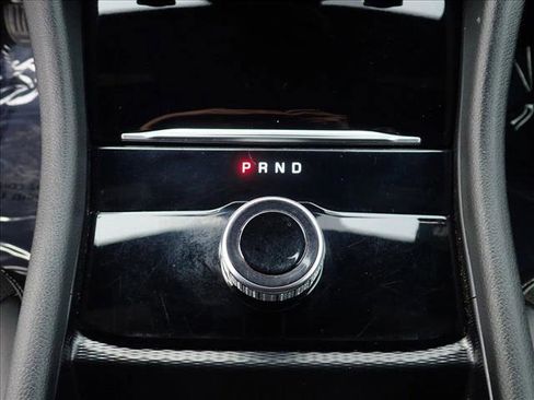 Used 2024 Jeep Grand Cherokee L Laredo image 20