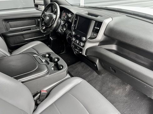 Used 2023 RAM 2500 Tradesman w/ Chrome Appearance Group image 12