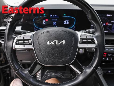 Used 2025 Kia Telluride S FWD image 10
