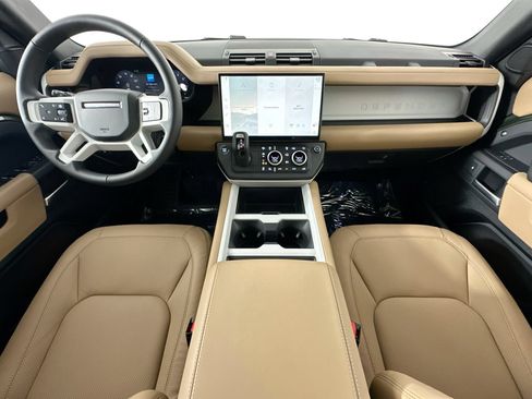 New 2026 Land Rover Defender 110 X-Dynamic SE AWD/4WD image 21