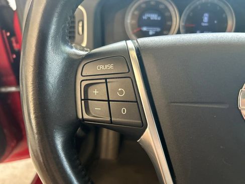 Used 2013 Volvo S60 T5 FWD image 39