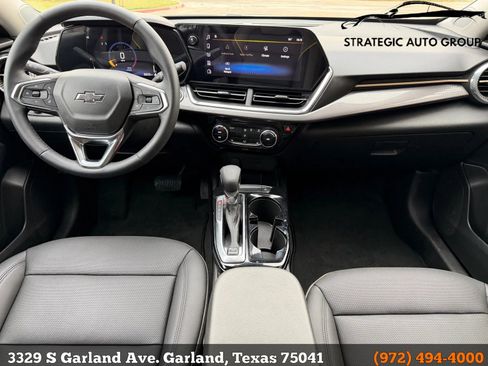 Used 2025 Chevrolet Trax ACTIV w/ Driver Confidence Package image 9
