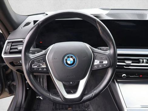 Used 2023 BMW i4 eDrive35 RWD image 13