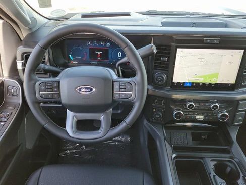 New 2026 Ford F250 Lariat w/ Black Appearance Package image 8