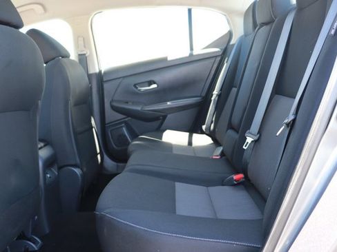 Used 2021 Nissan Sentra SV FWD image 14