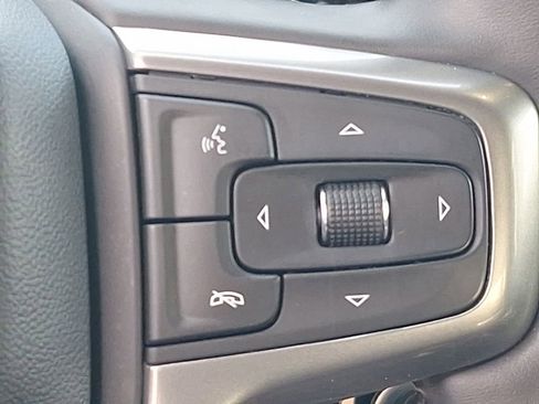 Used 2025 Chevrolet Silverado 1500 LT image 34