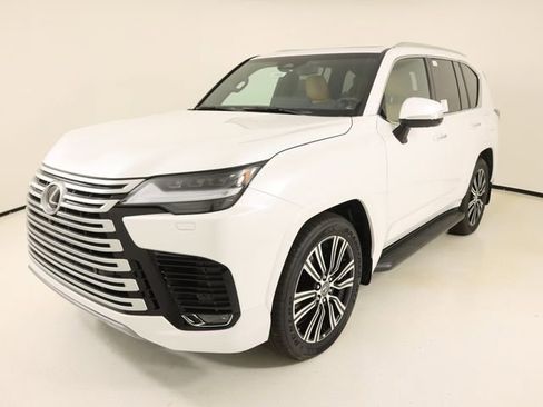 New 2026 Lexus LX 600 4WD w/ Luxury Package image 8