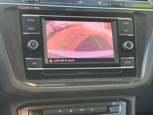 Used 2019 Volkswagen Tiguan S AWD/4WD image 21