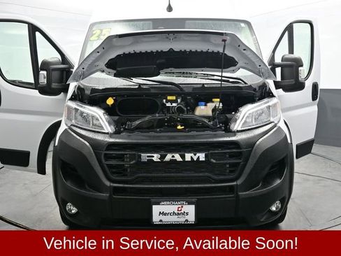 Used 2025 RAM ProMaster 2500 w/ Convenience Group image 39
