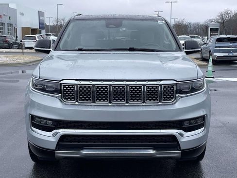Used 2023 Jeep Grand Wagoneer L Series II image 25