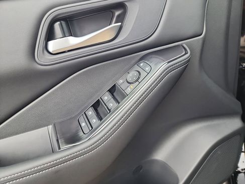 New 2026 Nissan Rogue SV w/ Cold Weather Package image 25