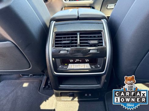 Used 2025 BMW X7 xDrive40i AWD/4WD image 13