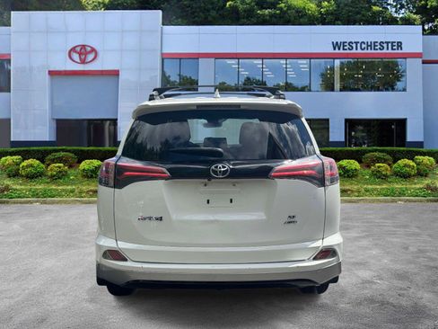 Used 2018 Toyota RAV4 SE w/ Power Extra Value Package AWD/4WD image 6