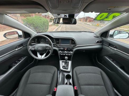 Used 2020 Hyundai Elantra SEL w/ Cargo Package (C1) image 13