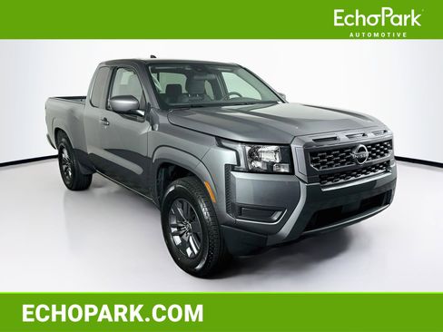 Used 2025 Nissan Frontier SV RWD image 1