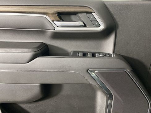 Used 2022 Chevrolet Silverado 1500 LT w/ Protection Package image 24