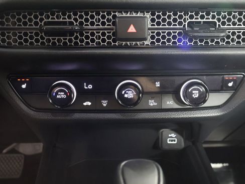 Used 2024 Honda HR-V Sport image 41