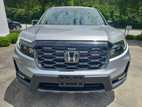 Used 2023 Honda Passport TrailSport image 5