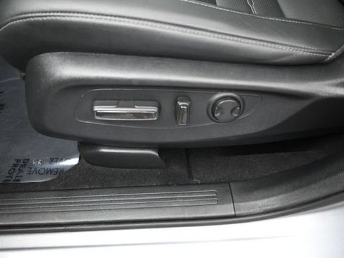 Used 2024 Honda CR-V EX-L image 23