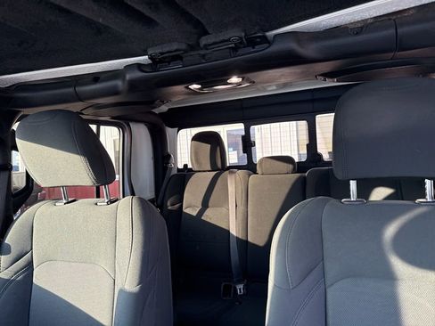 Used 2020 Jeep Gladiator Sport w/ Quick Order Package 24S image 19