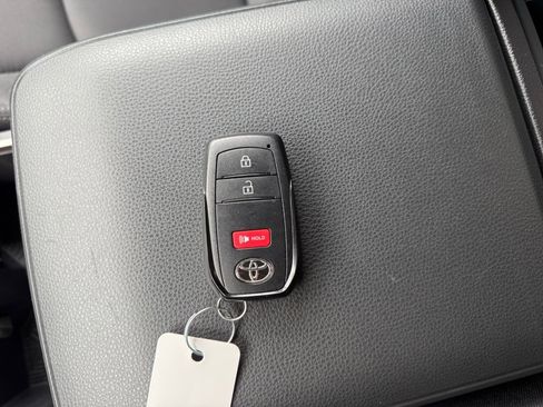 Used 2024 Toyota Tacoma SR5 image 38