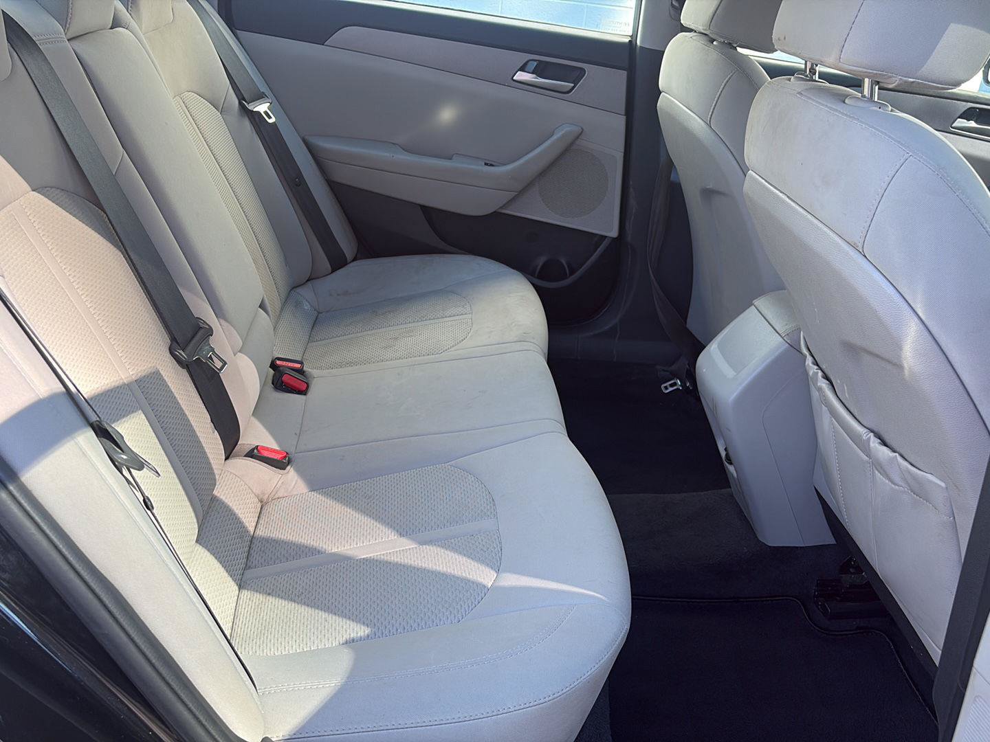 Used 2018 Hyundai Sonata SE FWD image 18