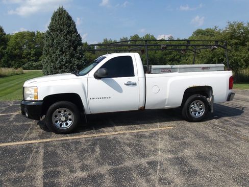 Used 2008 Chevrolet Silverado 1500 W/T image 9