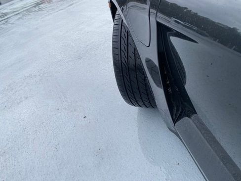 Used 2022 Porsche Taycan 4S image 24