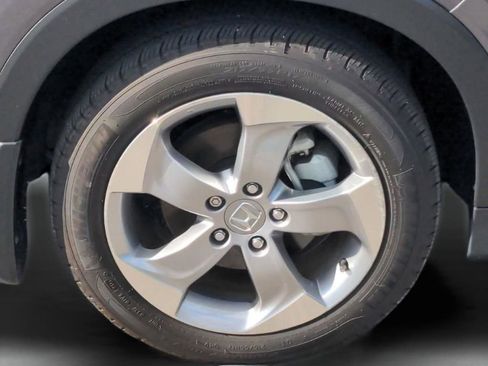 Used 2019 Honda HR-V LX image 24