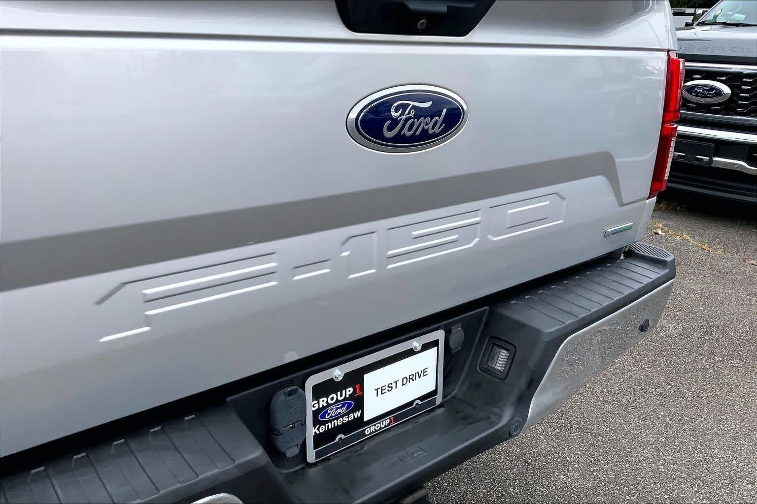 Used 2018 Ford F150 XLT w/ Equipment Group 302A Luxury AWD/4WD image 30