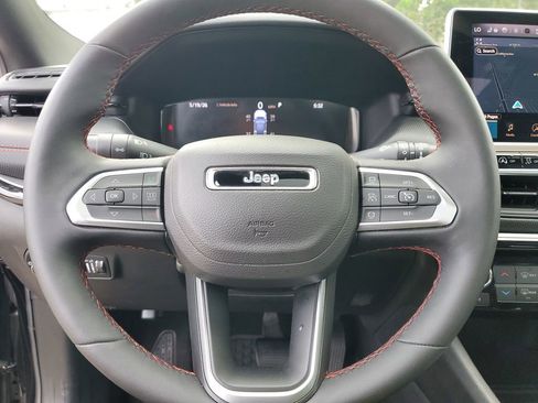 Used 2024 Jeep Compass Trailhawk w/ Trailhawk Elite Group AWD/4WD image 24