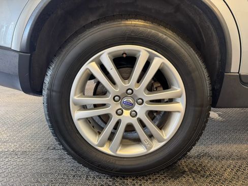 Used 2011 Volvo XC90 3.2 FWD image 33