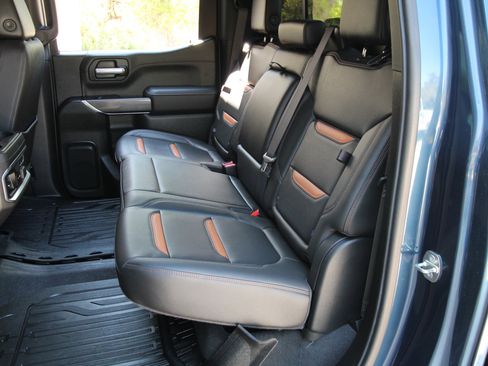 Used 2019 GMC Sierra 1500 AT4 w/ AT4 Premium Package AWD/4WD image 48