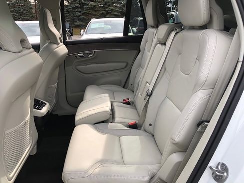New 2026 Volvo XC90 B6 Ultra w/ Protection Package AWD/4WD image 34