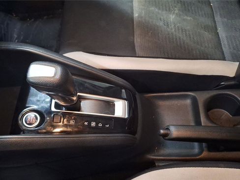 Used 2022 Nissan Versa SV w/ Trunk Package FWD image 19