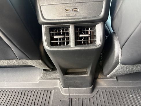 Used 2026 GMC Terrain Elevation w/ Elevation Premium Package AWD/4WD image 37