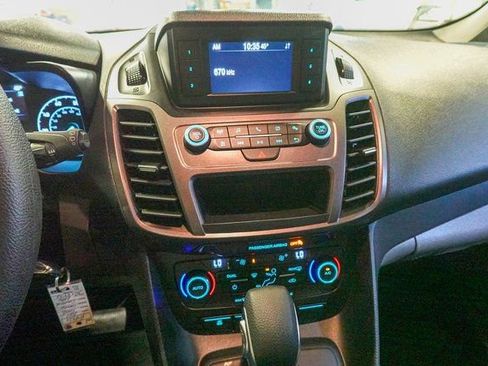 Used 2021 Ford Transit Connect XL image 16