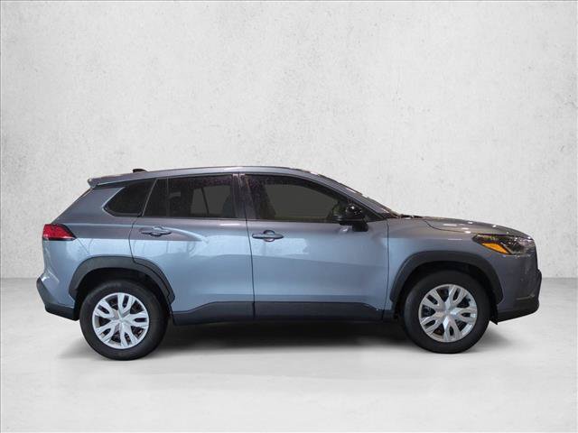 Used 2024 Toyota Corolla Cross L FWD image 5