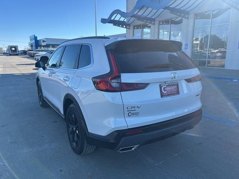 Certified 2025 Honda CR-V Sport-L image 5
