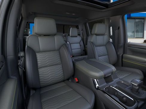 New 2026 Chevrolet Silverado 1500 ZR2 AWD/4WD image 16