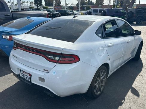 Used 2014 Dodge Dart SXT image 2